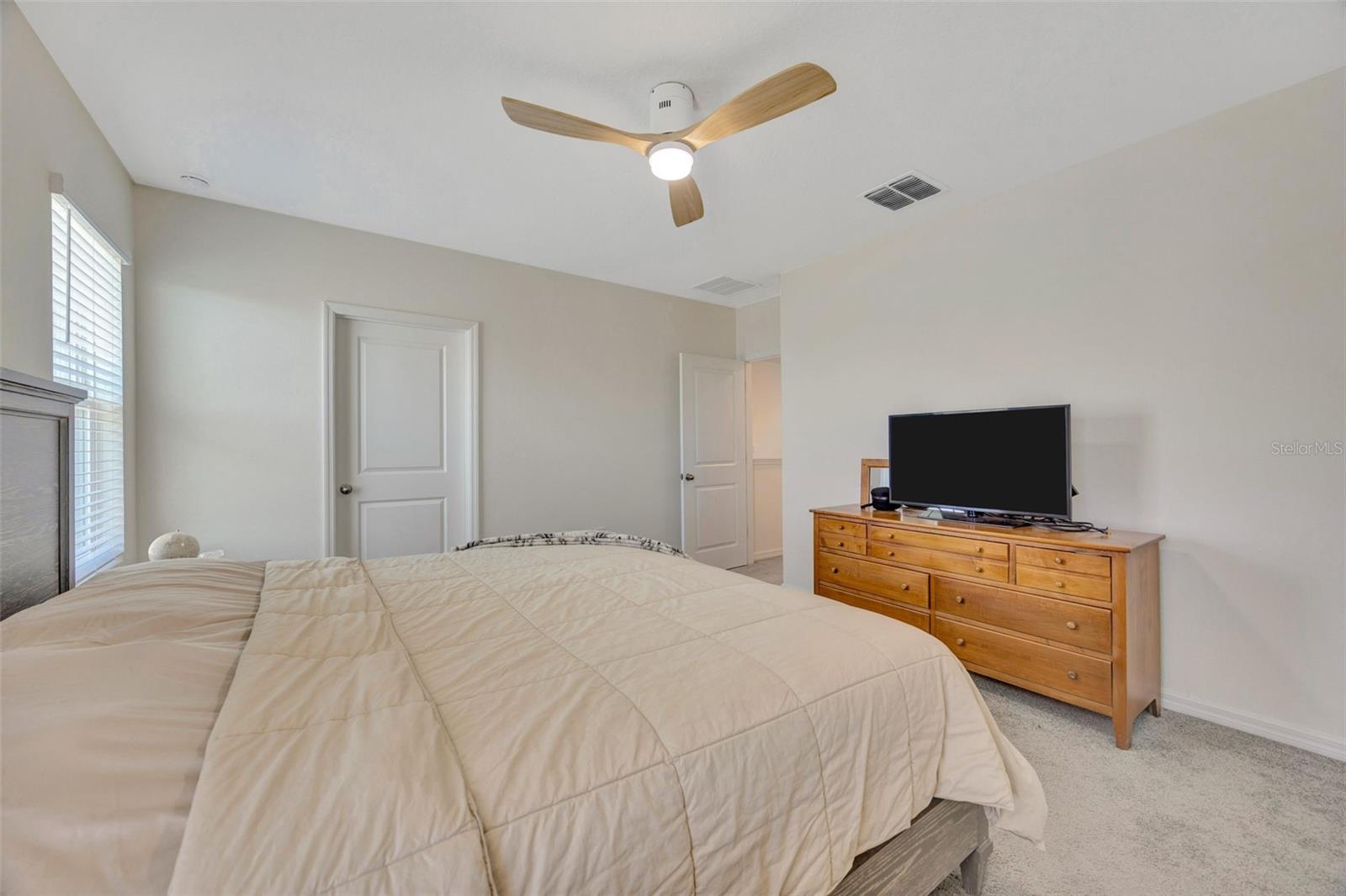 5758 HOLLINGWORTH TRL