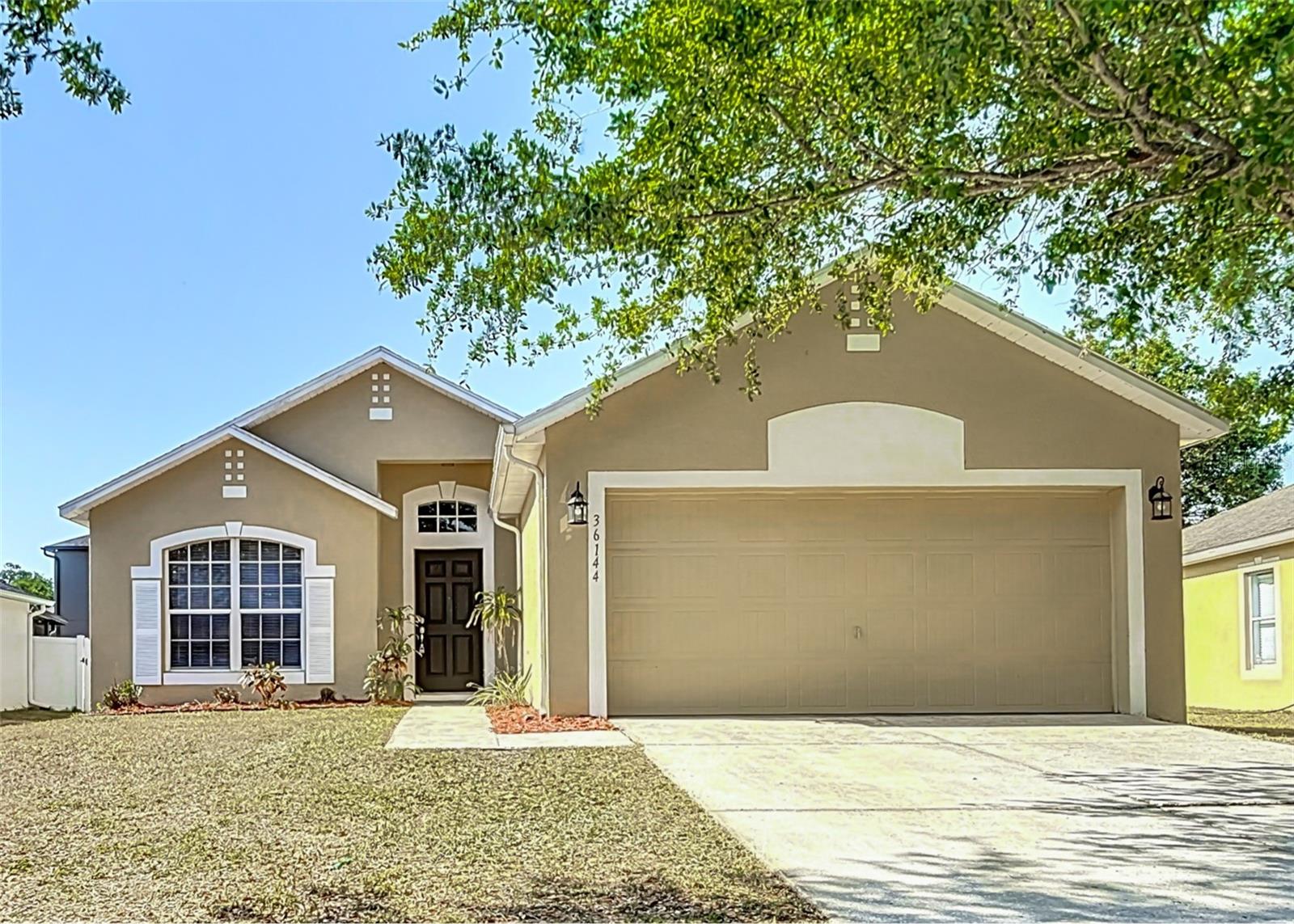36144 MARKREE CASTLE AVE