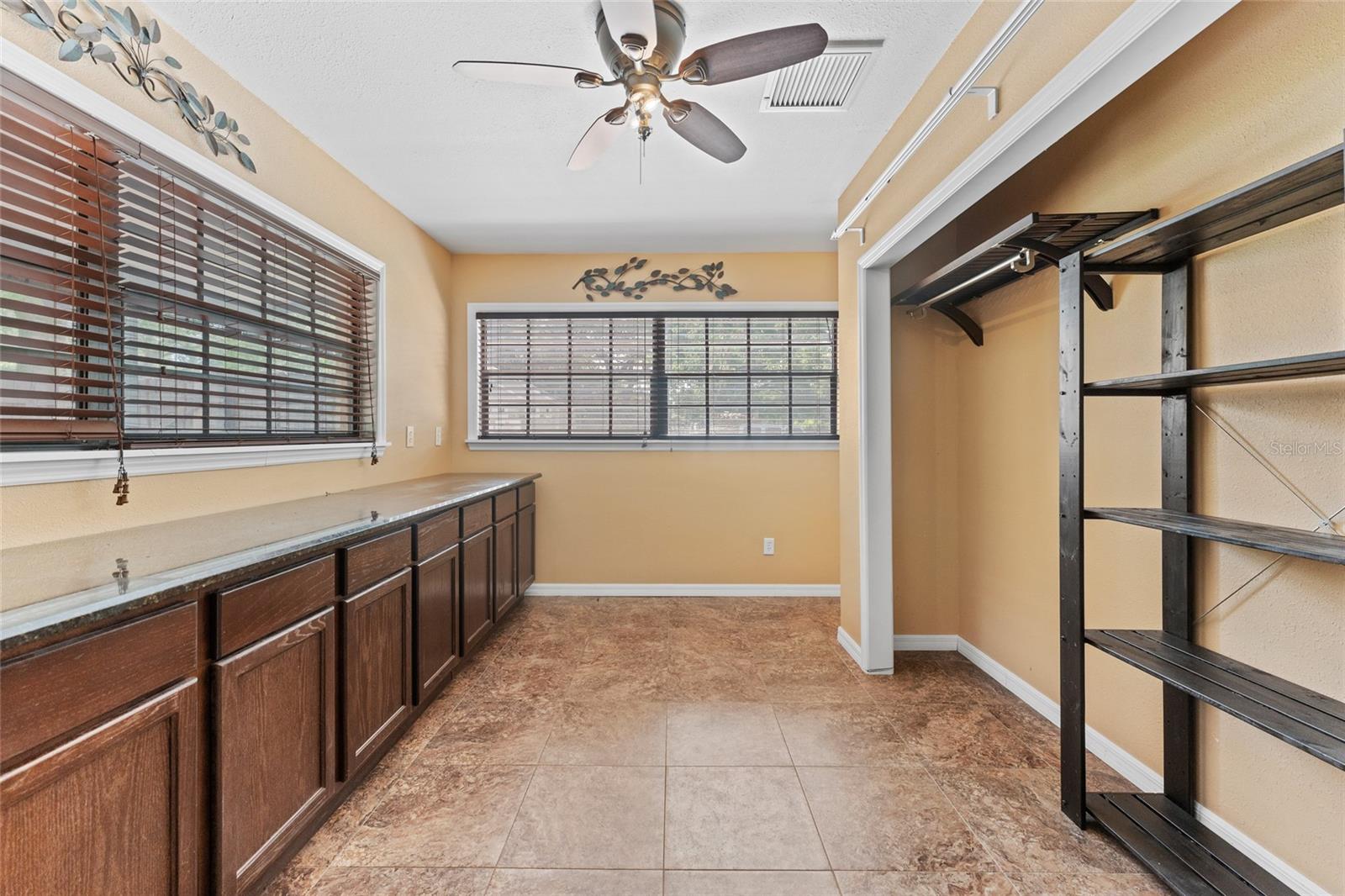 3011 LAKE ELLEN DR