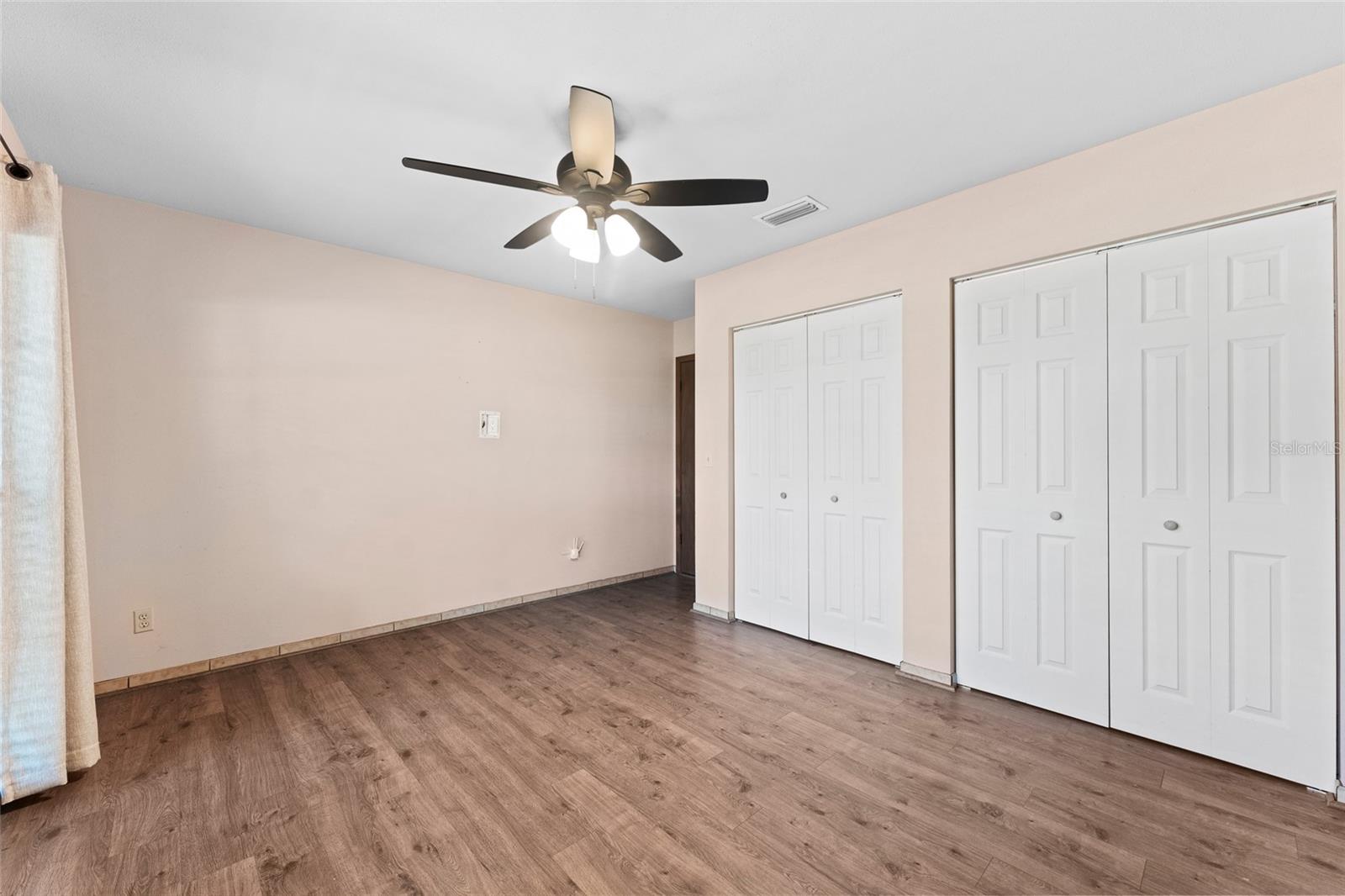 3011 LAKE ELLEN DR