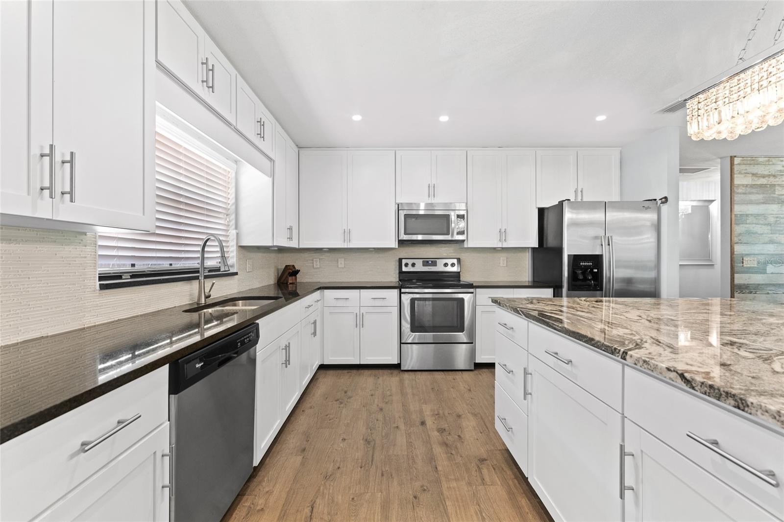 3011 LAKE ELLEN DR
