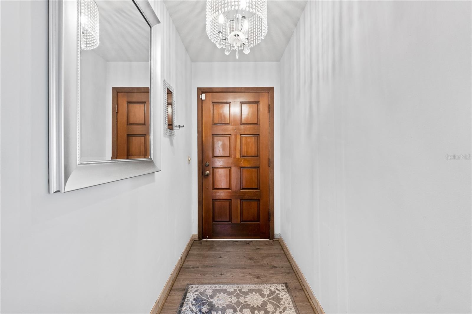 3011 LAKE ELLEN DR