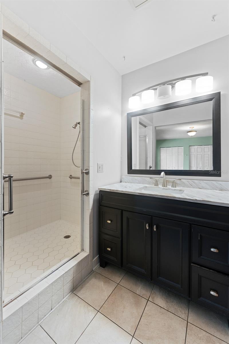 3011 LAKE ELLEN DR