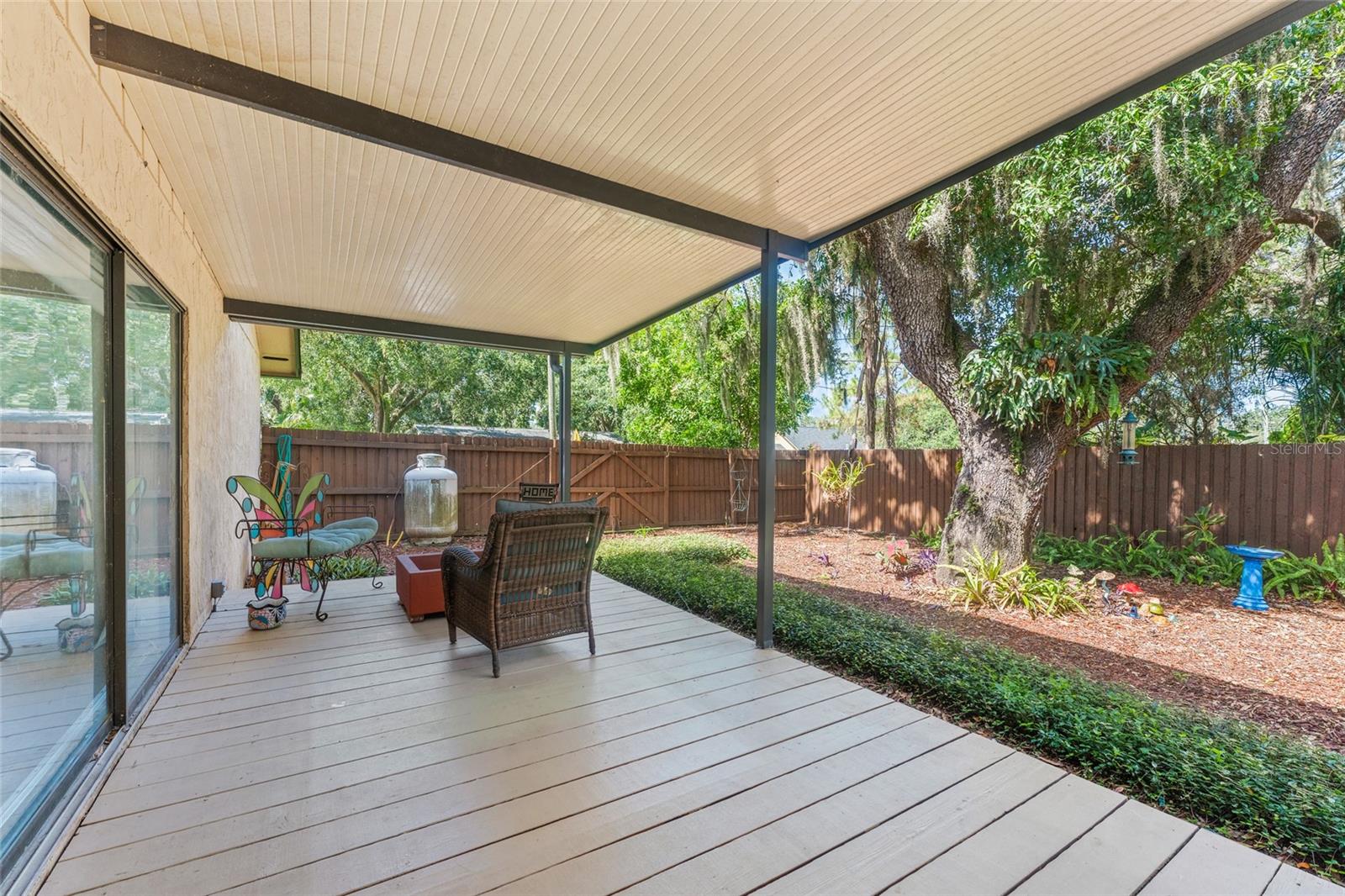 3011 LAKE ELLEN DR