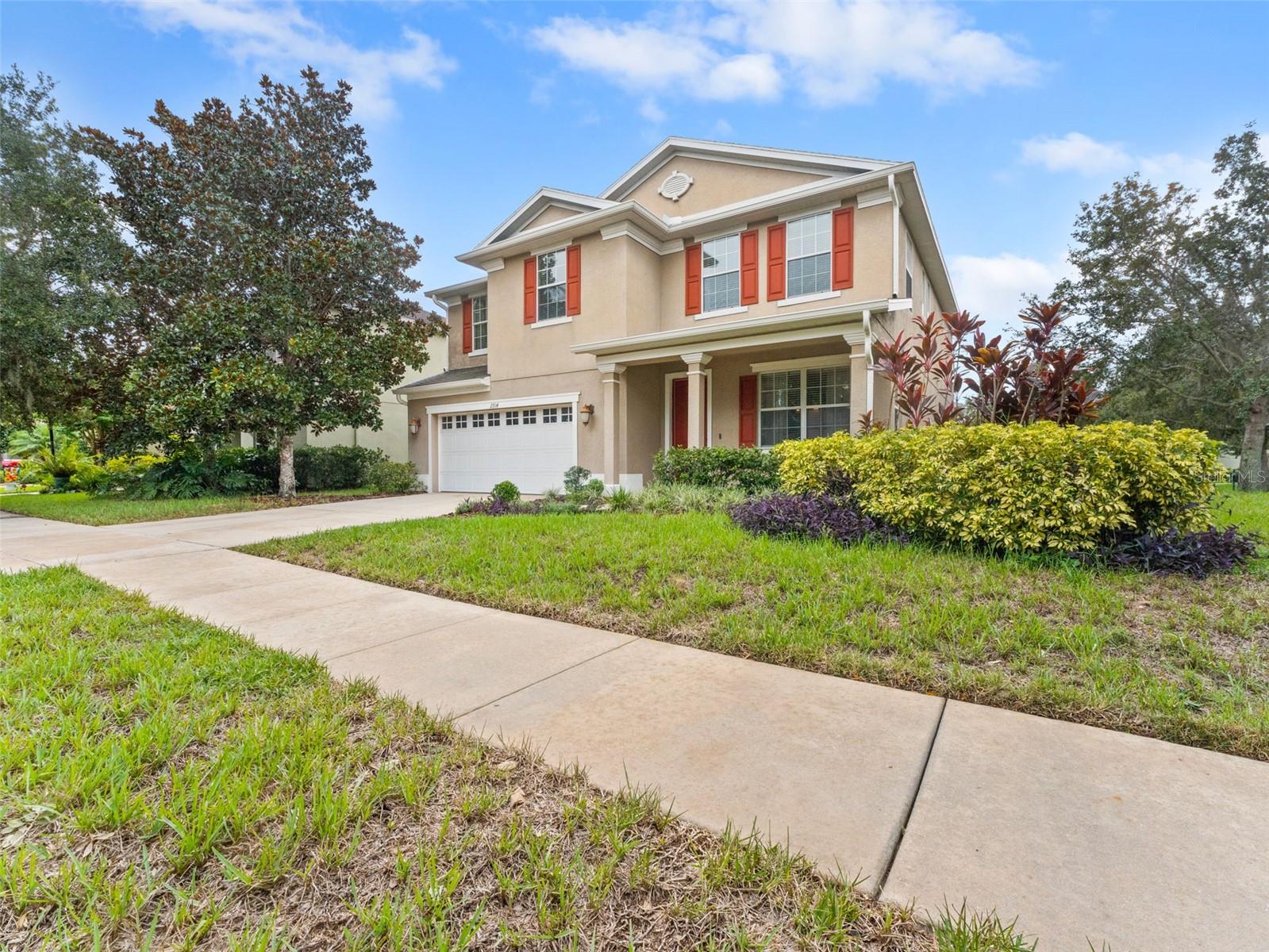 2914 CYPRESS BOWL RD