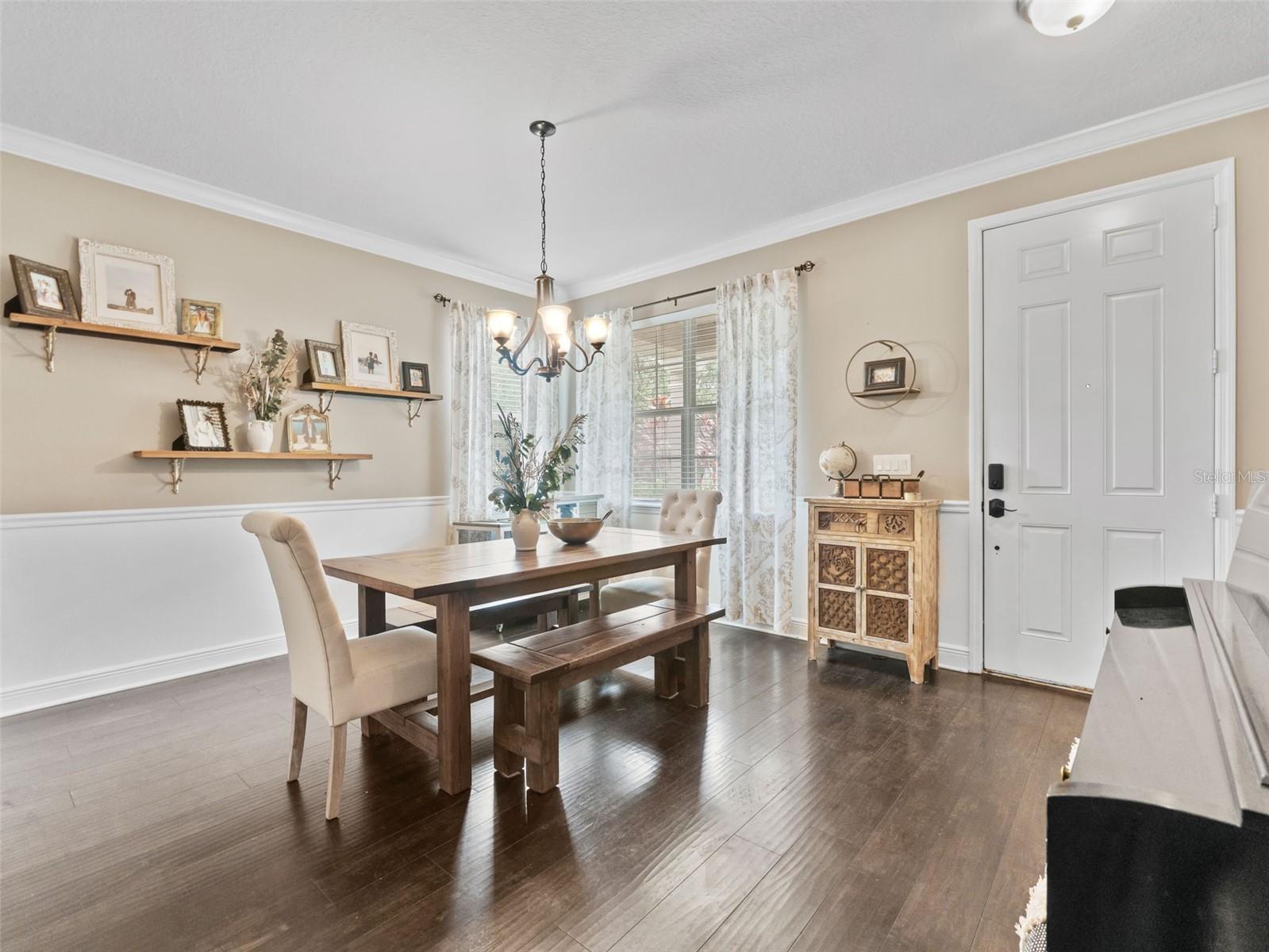 2914 CYPRESS BOWL RD