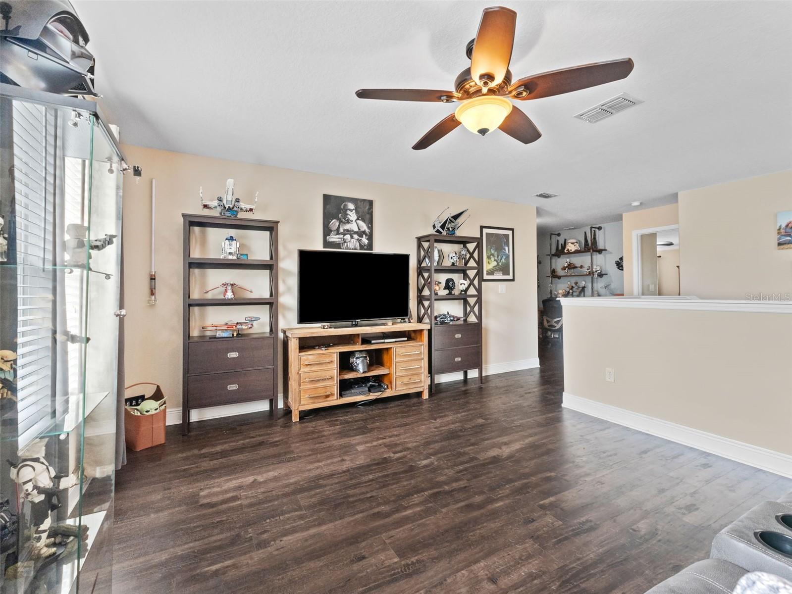 2914 CYPRESS BOWL RD