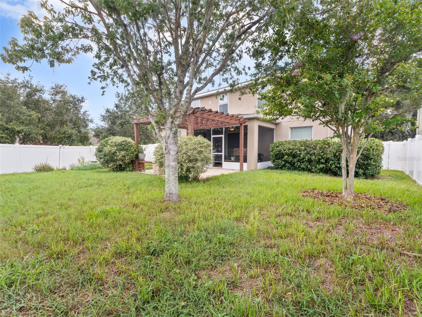 2914 CYPRESS BOWL RD