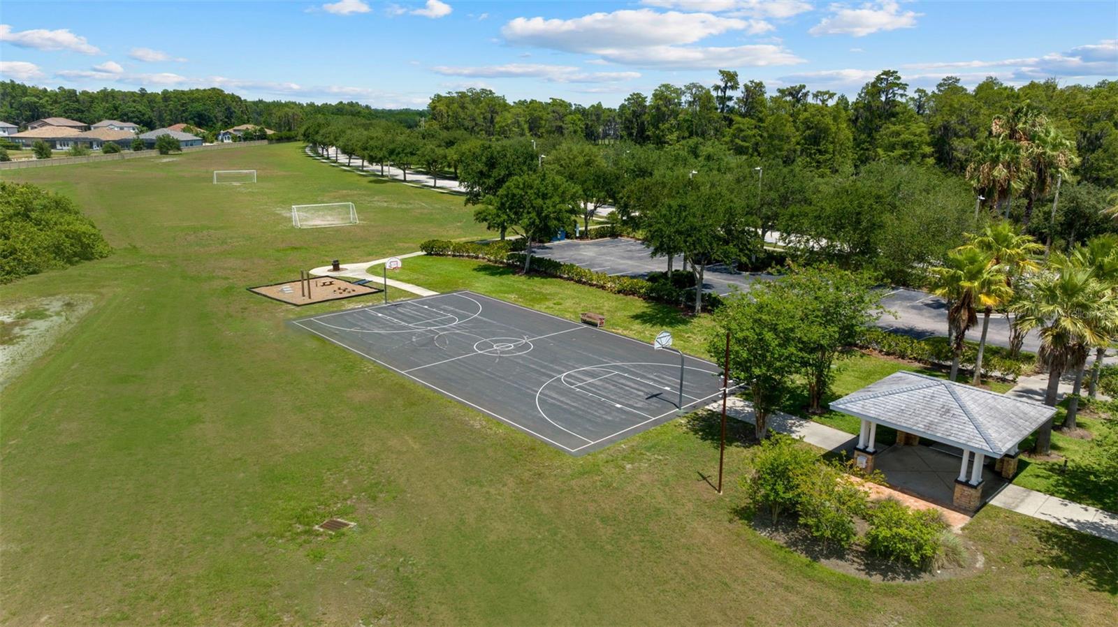 2914 CYPRESS BOWL RD