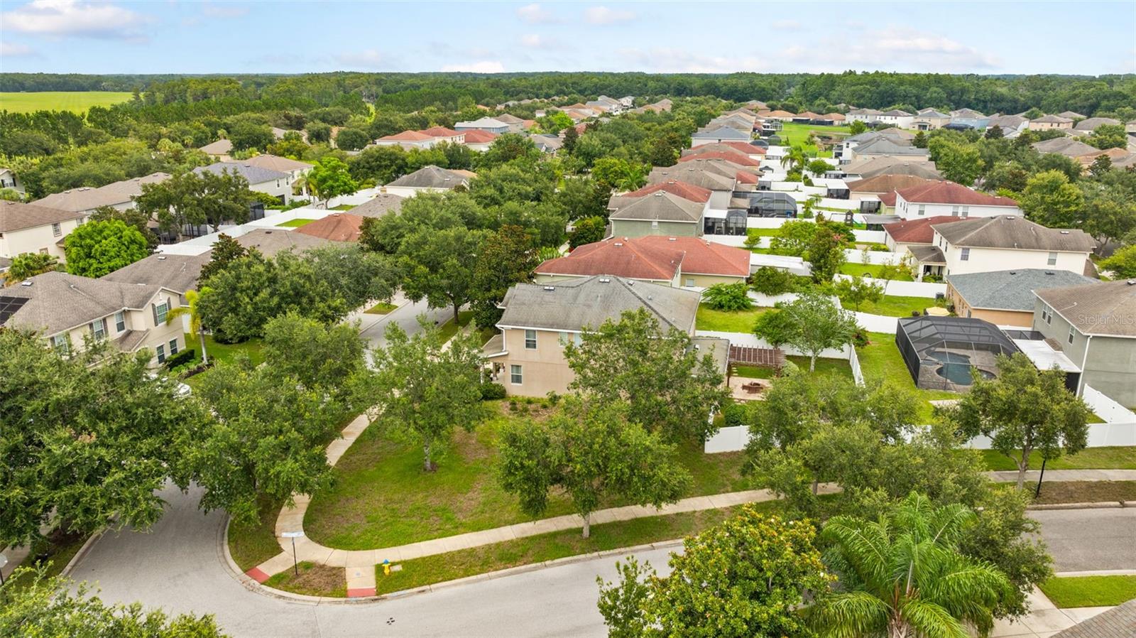 2914 CYPRESS BOWL RD