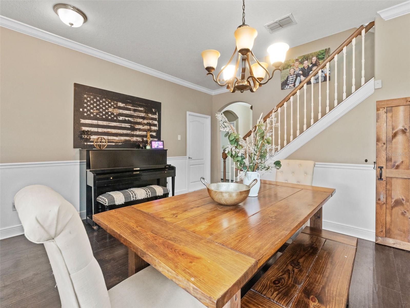 2914 CYPRESS BOWL RD