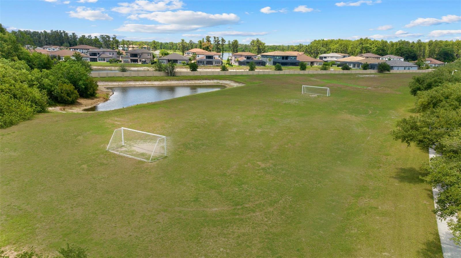 2914 CYPRESS BOWL RD