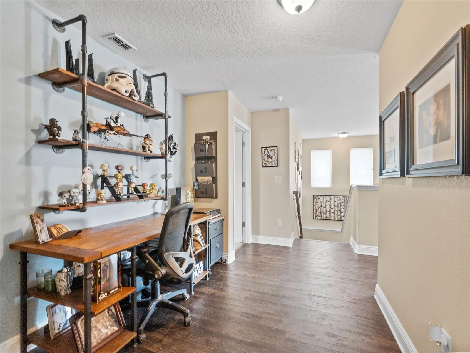 2914 CYPRESS BOWL RD