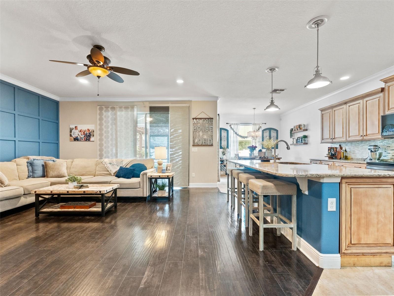 2914 CYPRESS BOWL RD