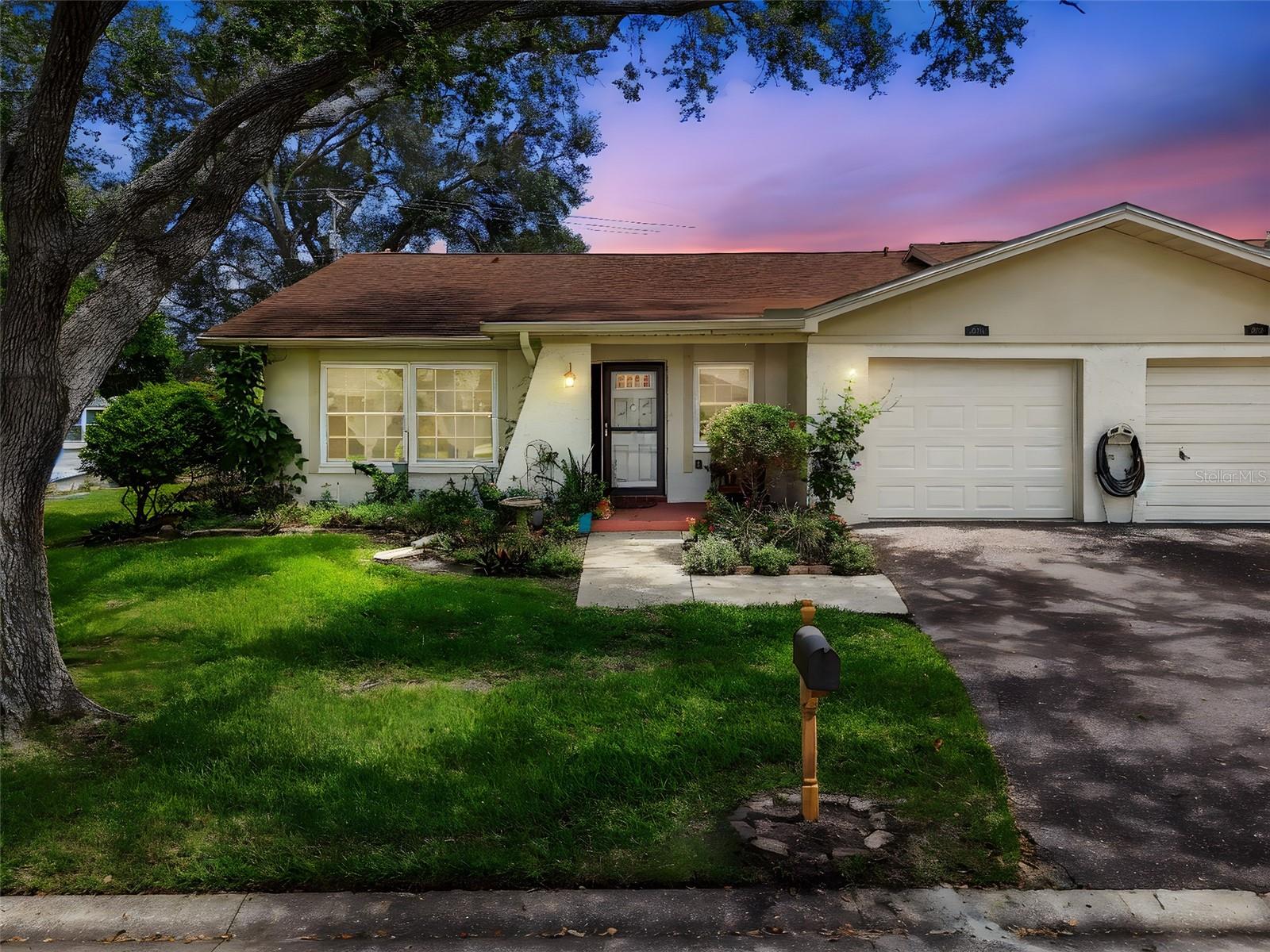2200 MARSHALL DR
