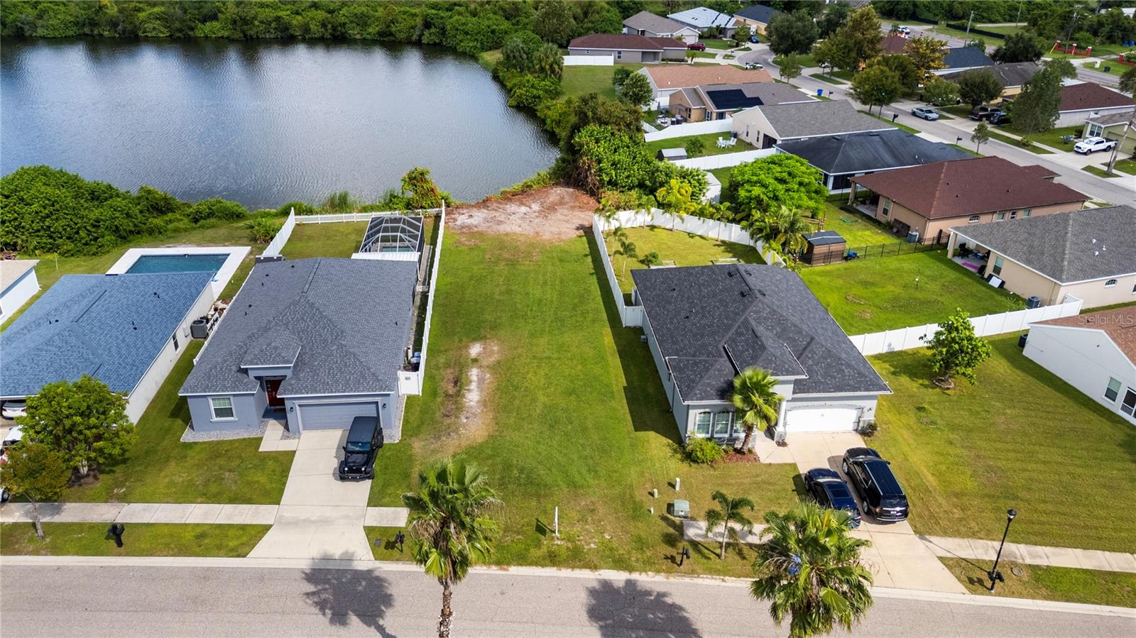 11310 SOUTHWIND LAKE DR