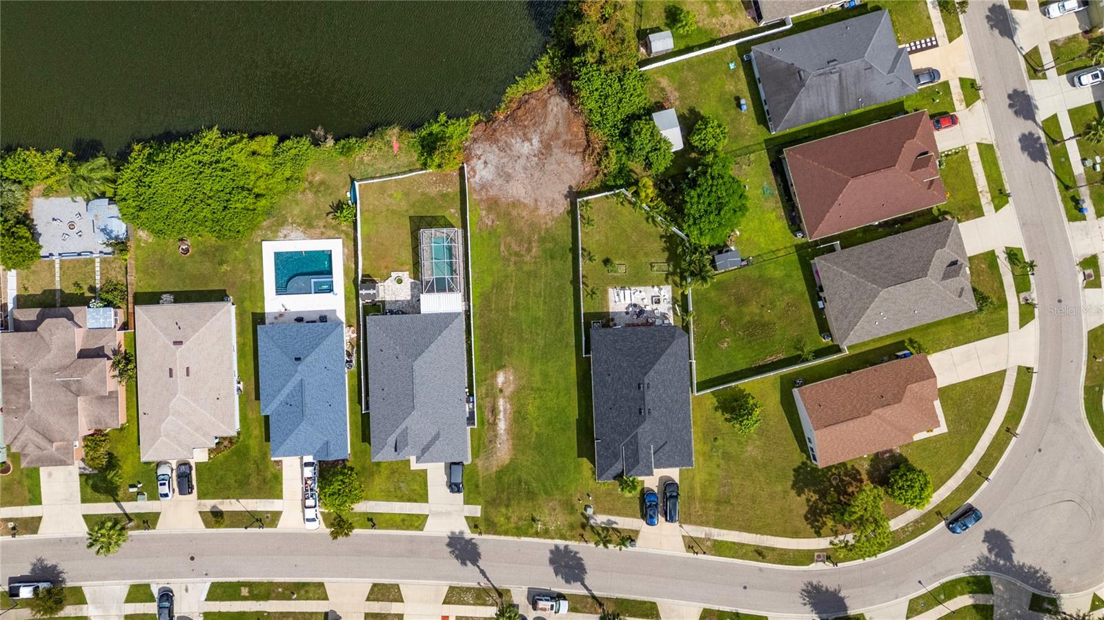 11310 SOUTHWIND LAKE DR