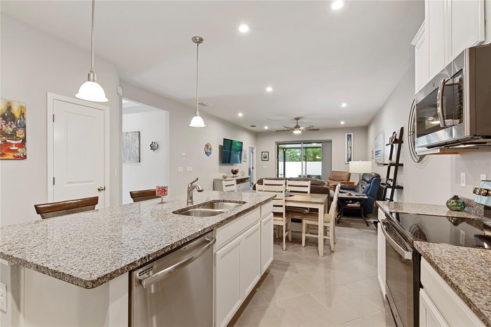 10417 HERON HIDEAWAY LOOP