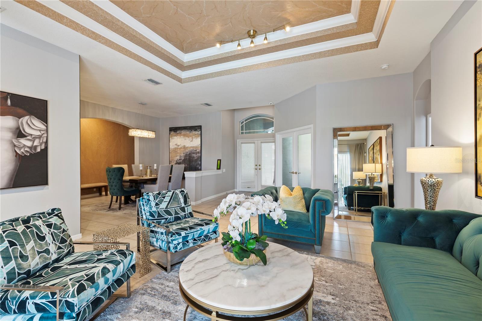 10209 WATERSIDE OAKS DR