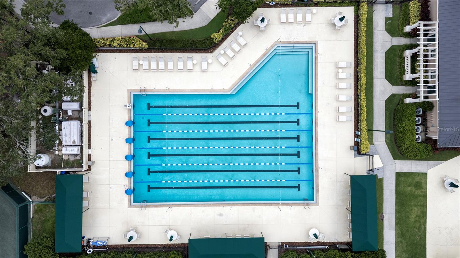 10209 WATERSIDE OAKS DR