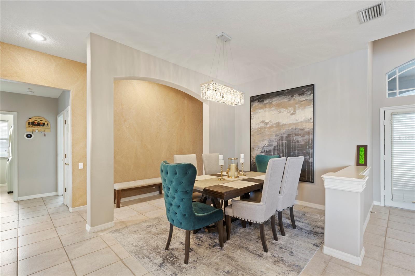 10209 WATERSIDE OAKS DR