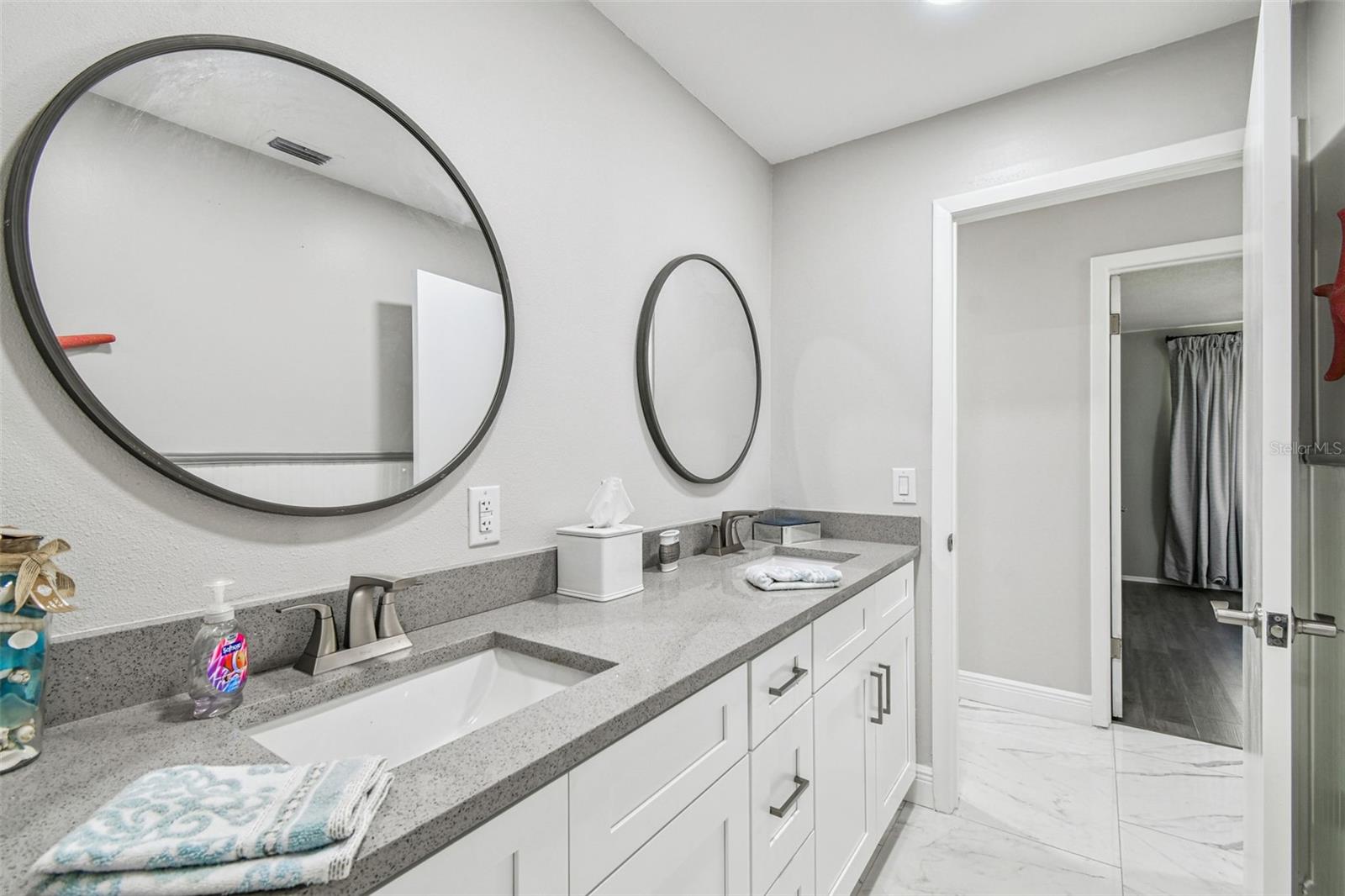 14603 VILLAGE GLEN CIR