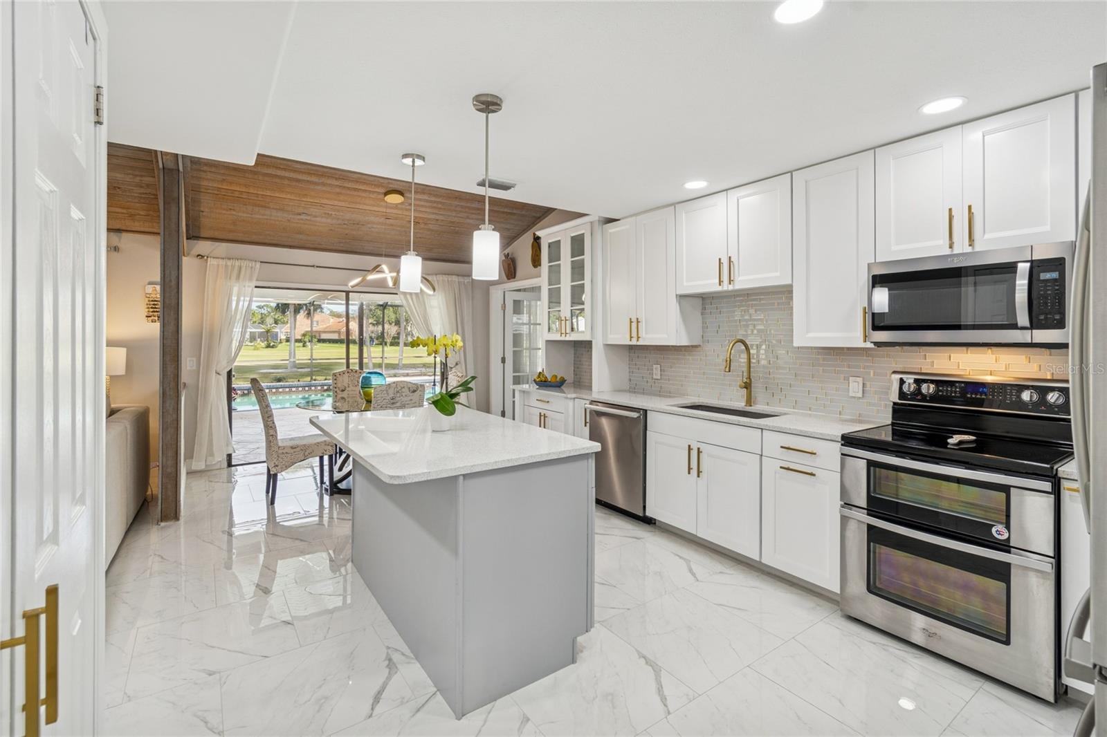 14603 VILLAGE GLEN CIR