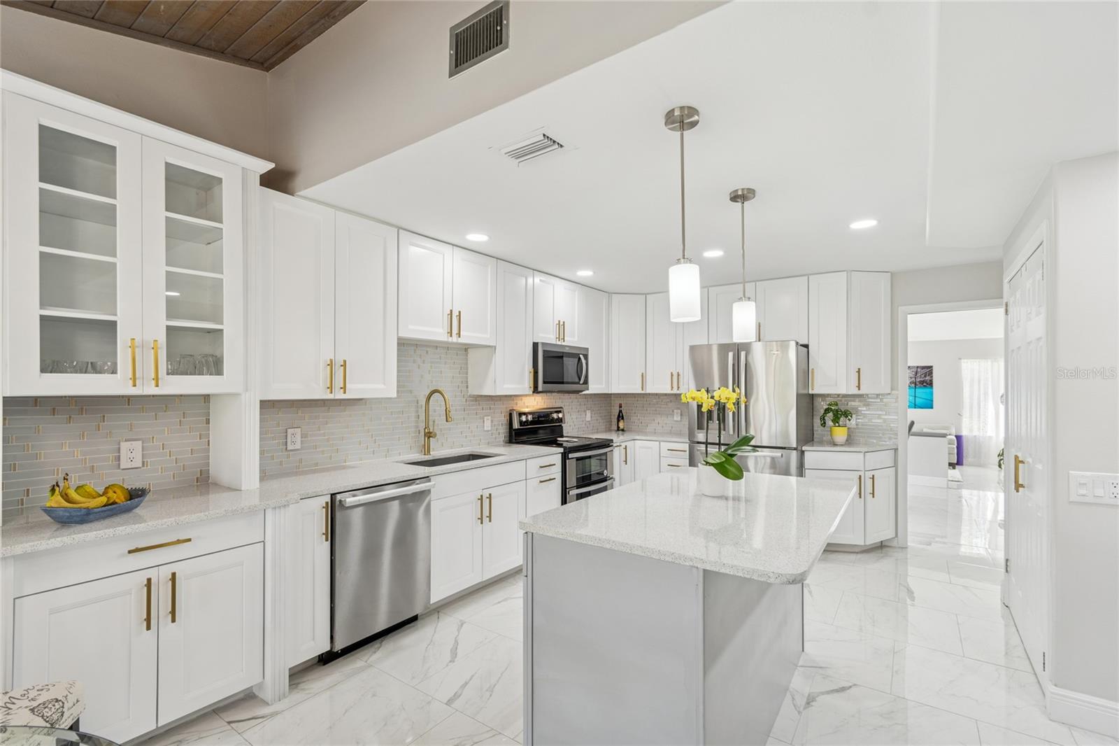 14603 VILLAGE GLEN CIR