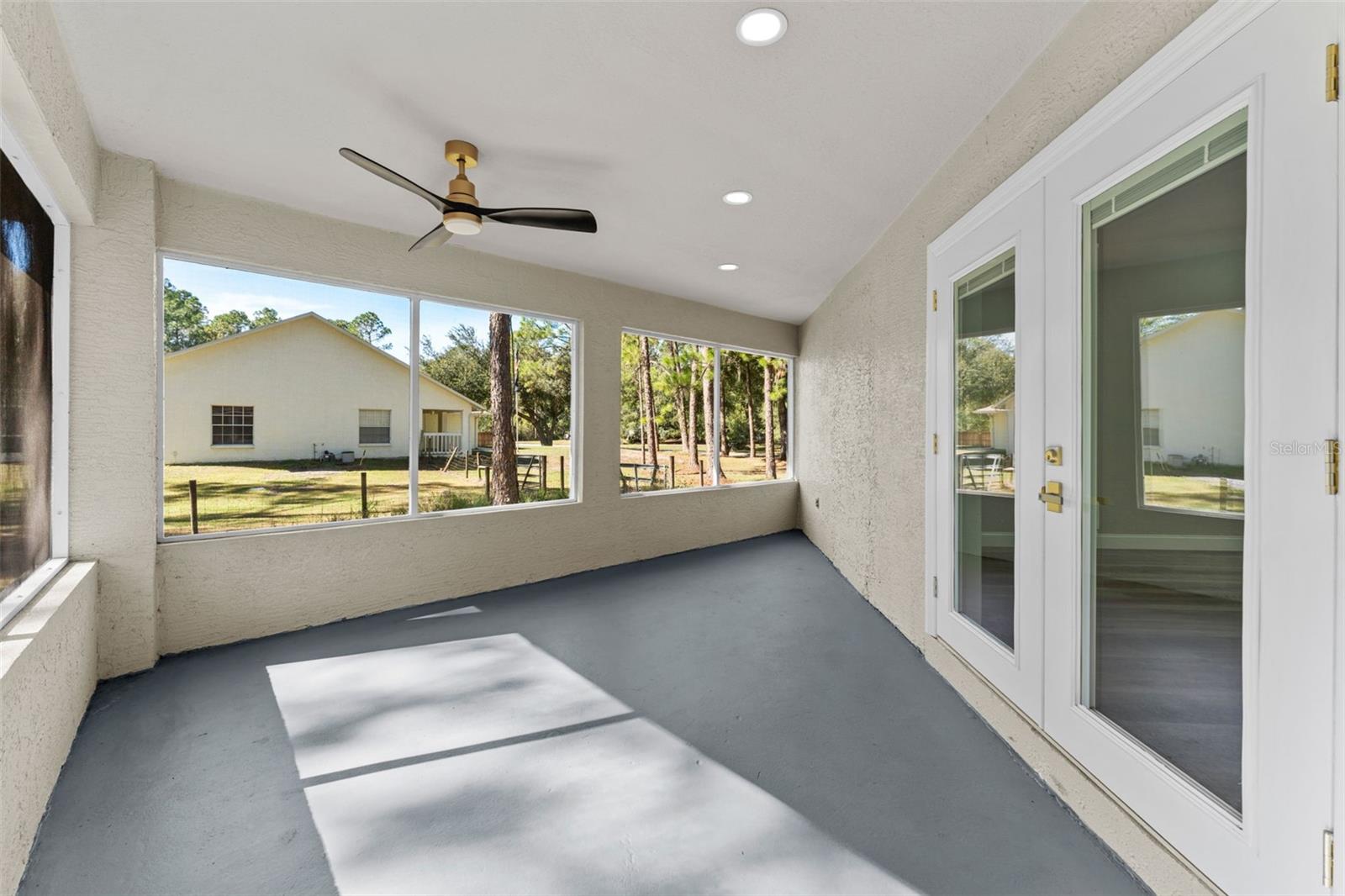 27944 GREEN WILLOW RUN