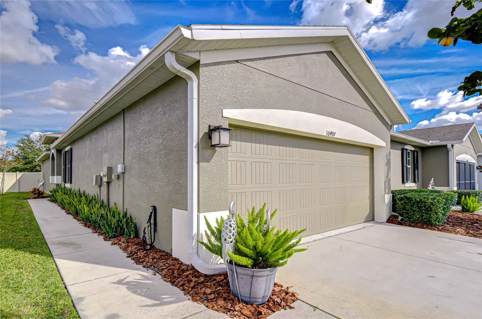 10497 HERON HIDEAWAY LOOP