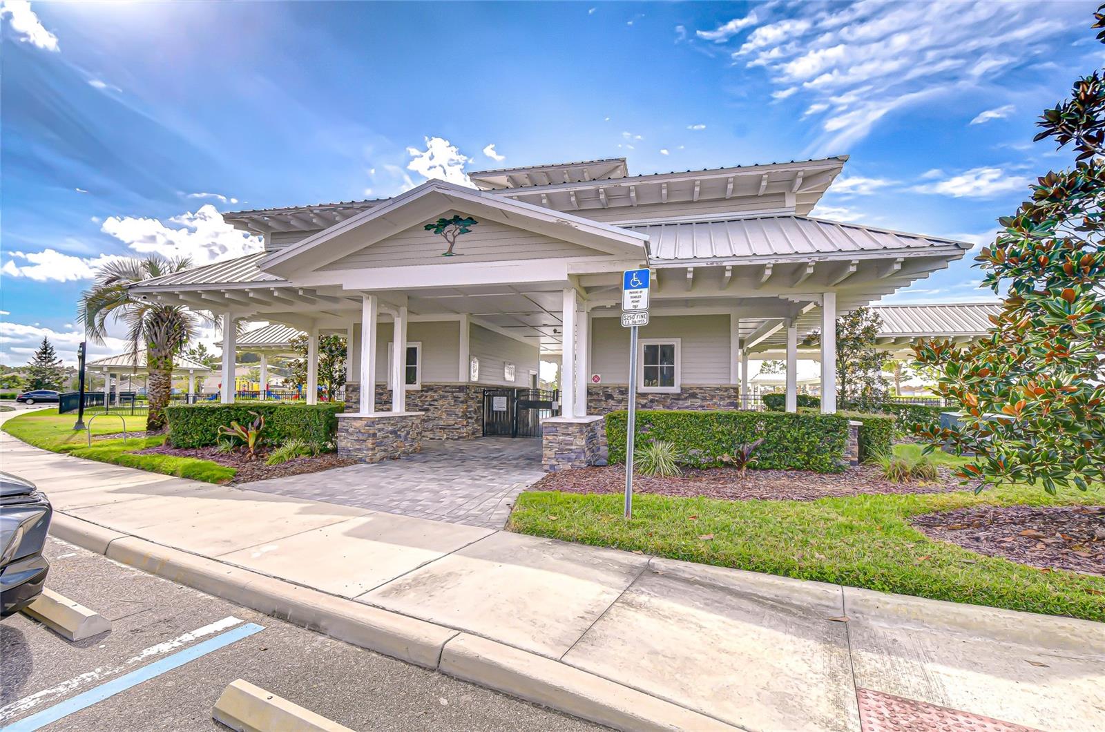 10497 HERON HIDEAWAY LOOP