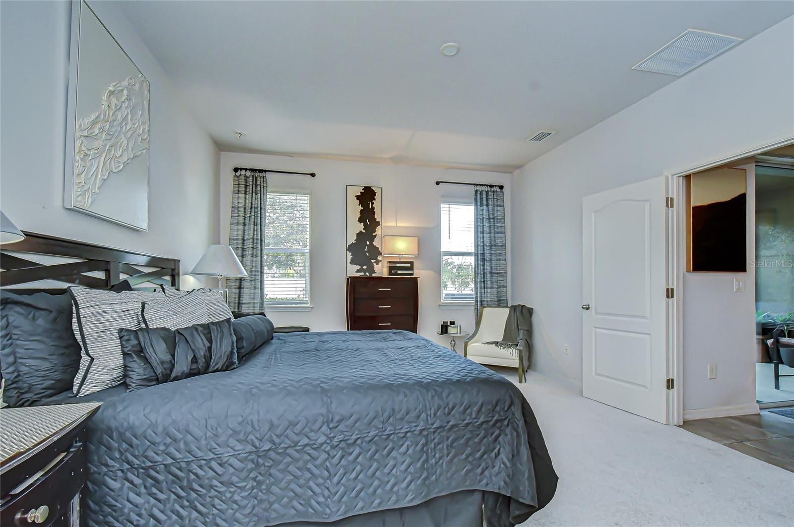 10497 HERON HIDEAWAY LOOP