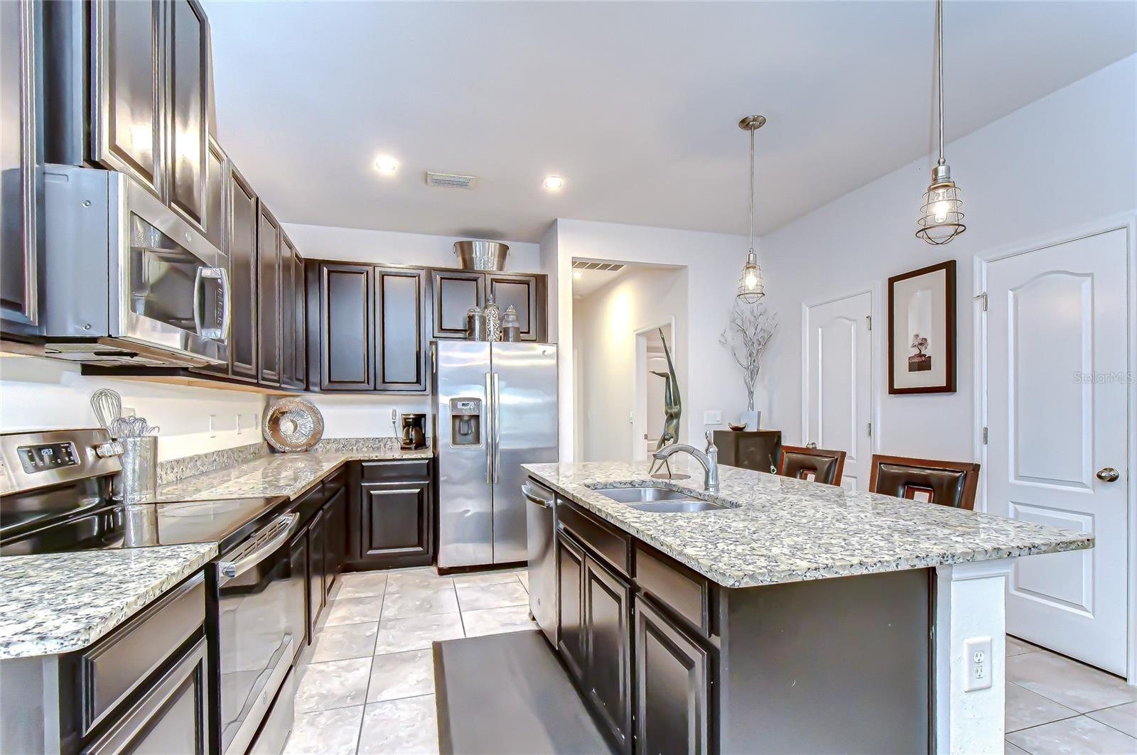10497 HERON HIDEAWAY LOOP