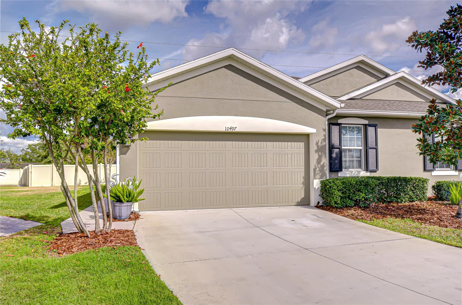 10497 HERON HIDEAWAY LOOP