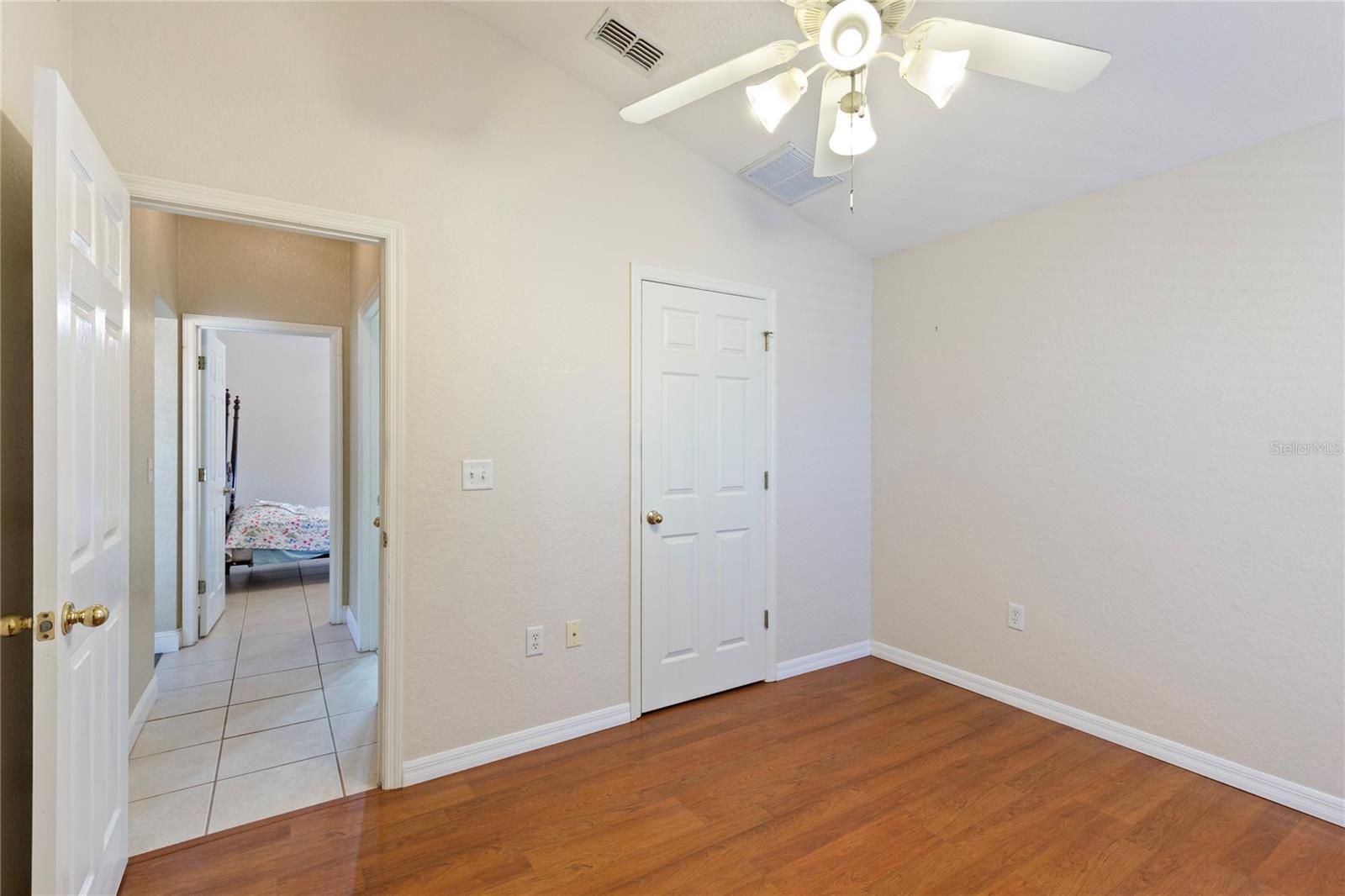 7220 SHERMAN HILLS BLVD