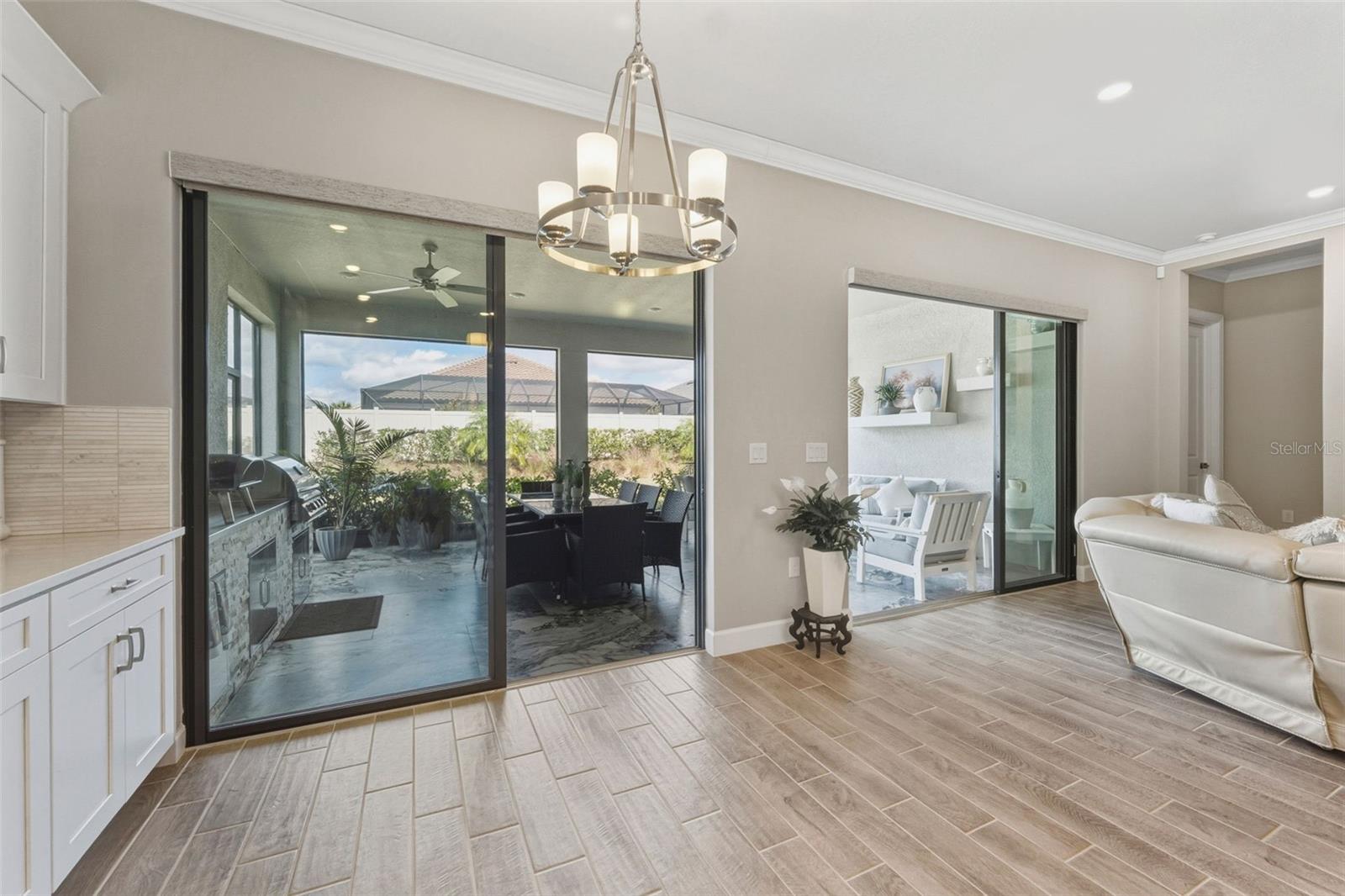 4951 FRECCIA LOOP