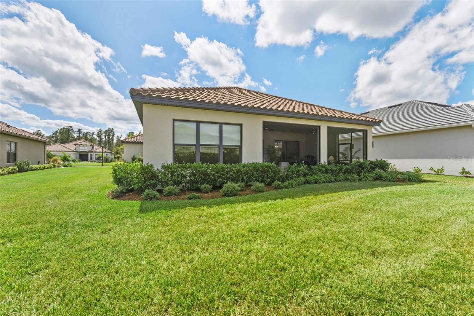 4951 FRECCIA LOOP