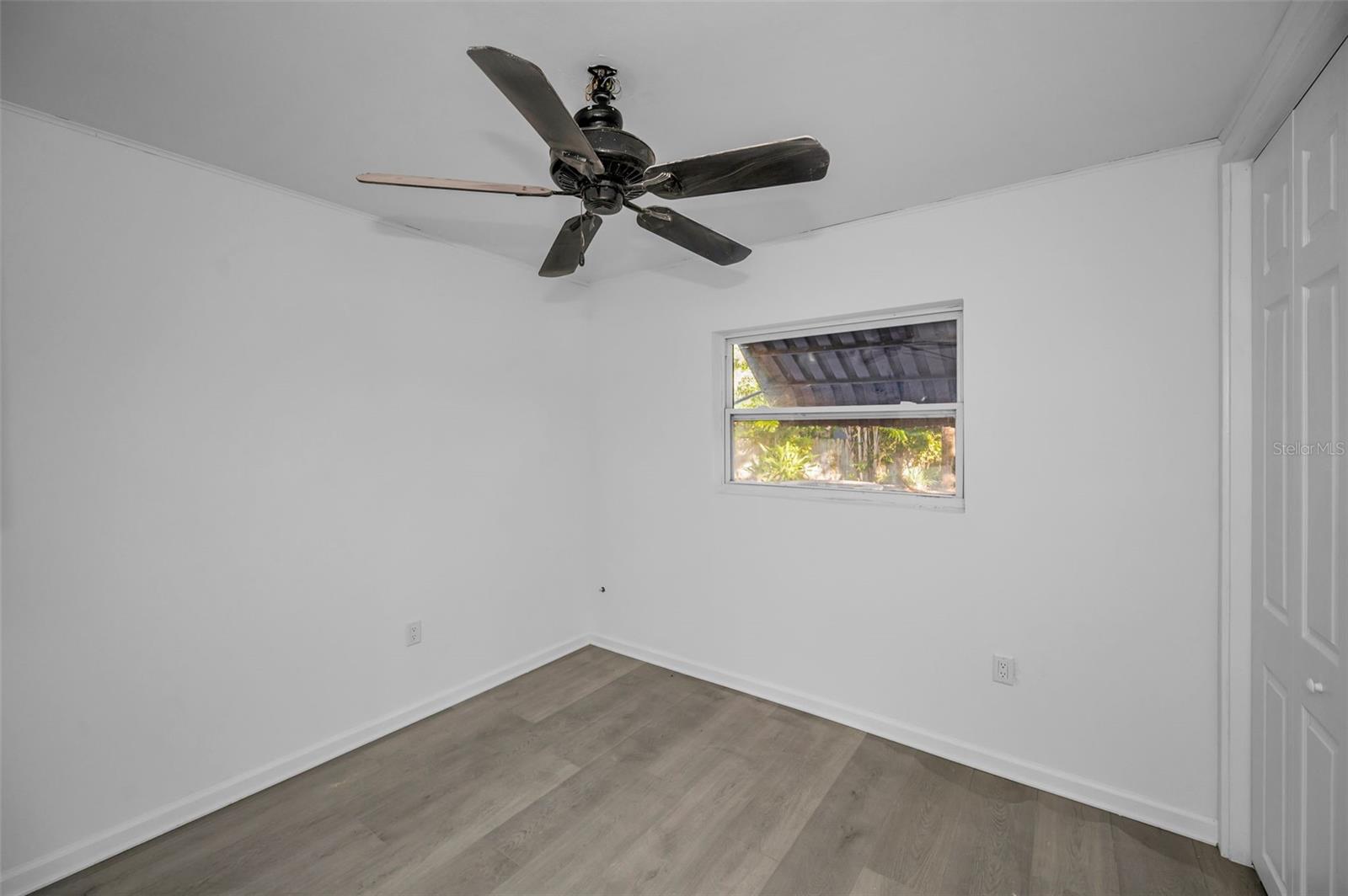 406 ORCHID LN