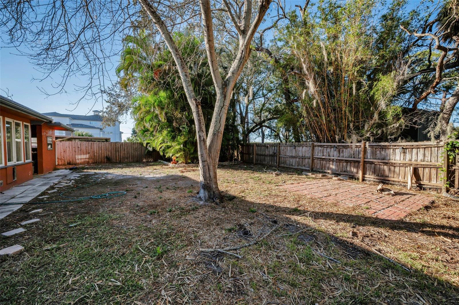 406 ORCHID LN