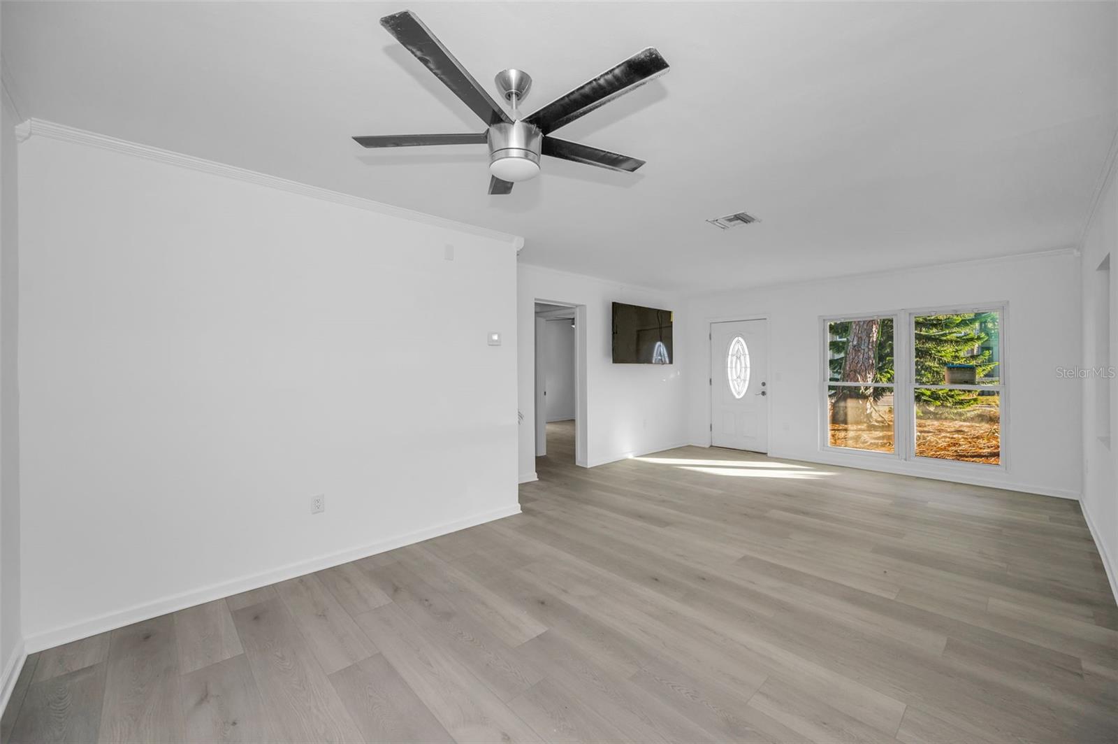 406 ORCHID LN