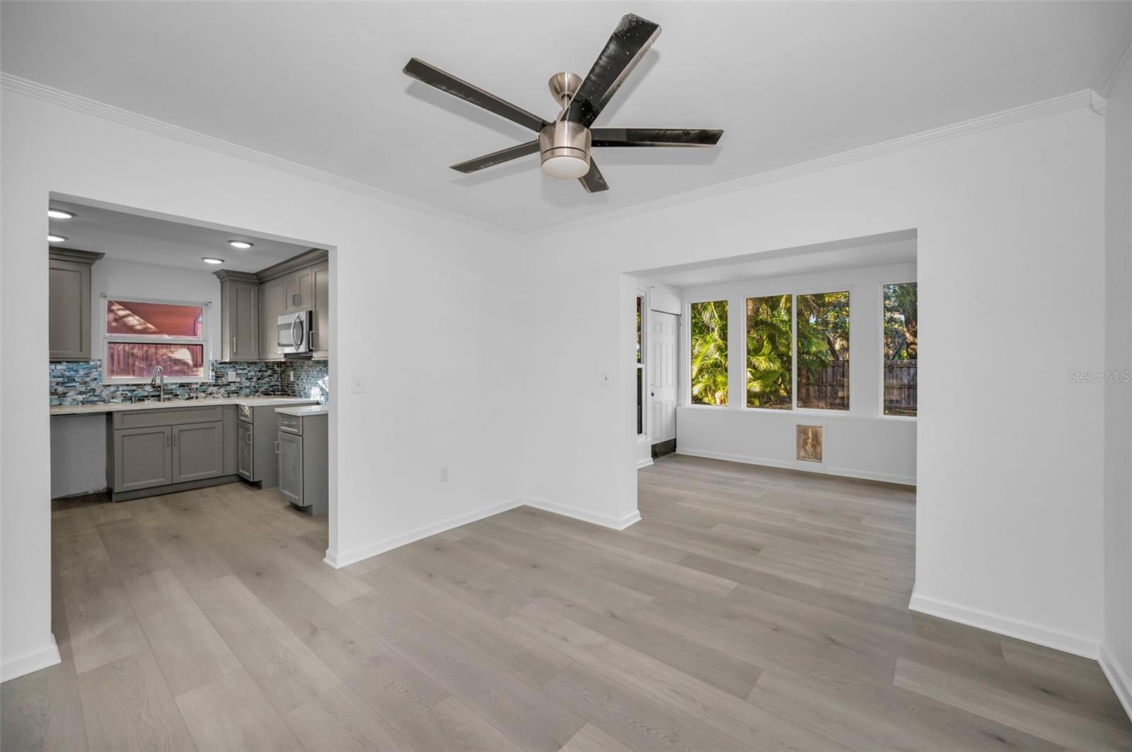 406 ORCHID LN