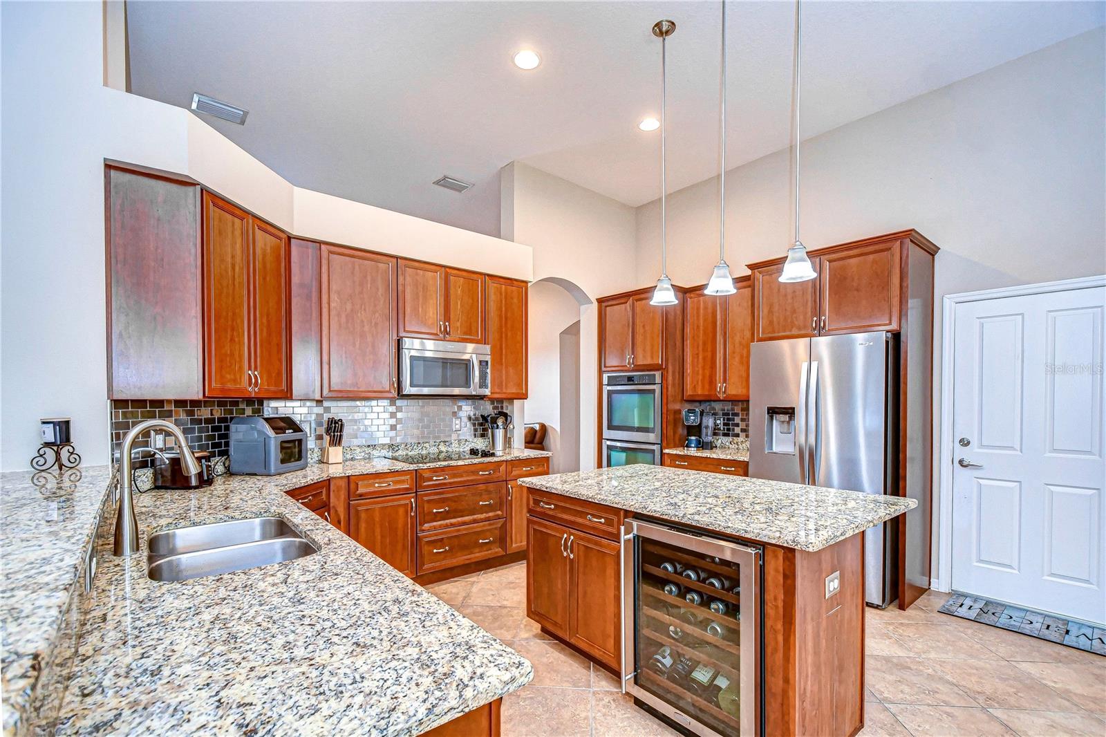 3406 RANCHDALE DR