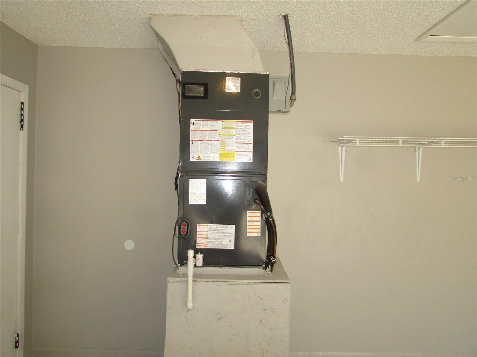 14310 PROMONTORY POINT PL