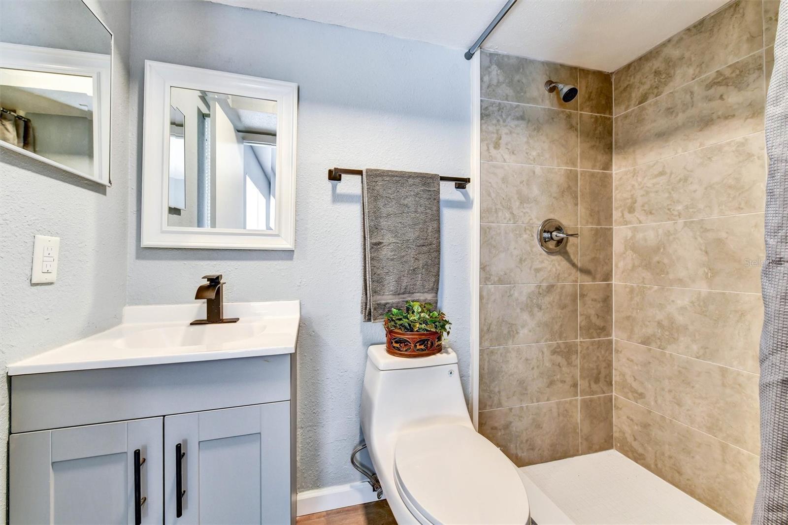 14310 PROMONTORY POINT PL