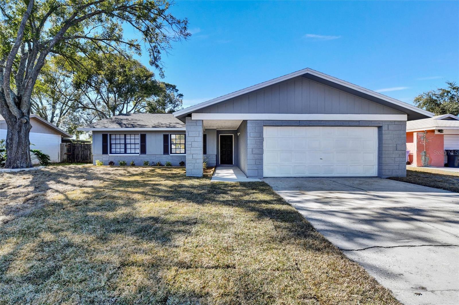 14310 PROMONTORY POINT PL