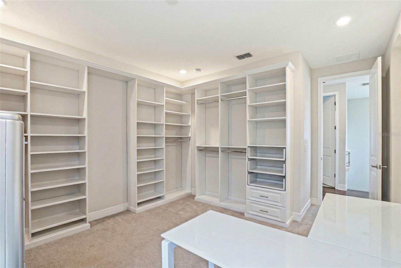 5026 TIVOLI DR