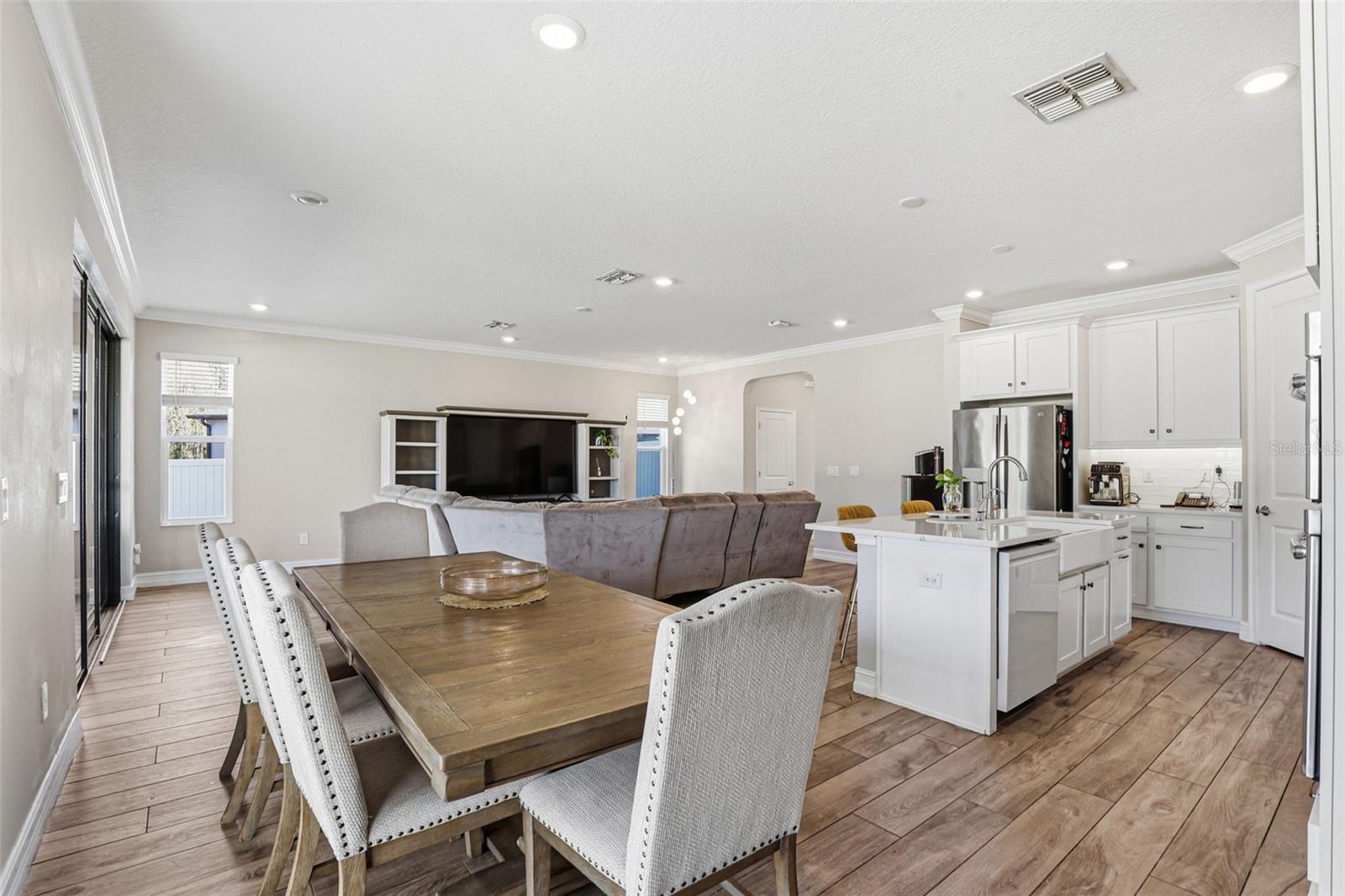 5026 TIVOLI DR