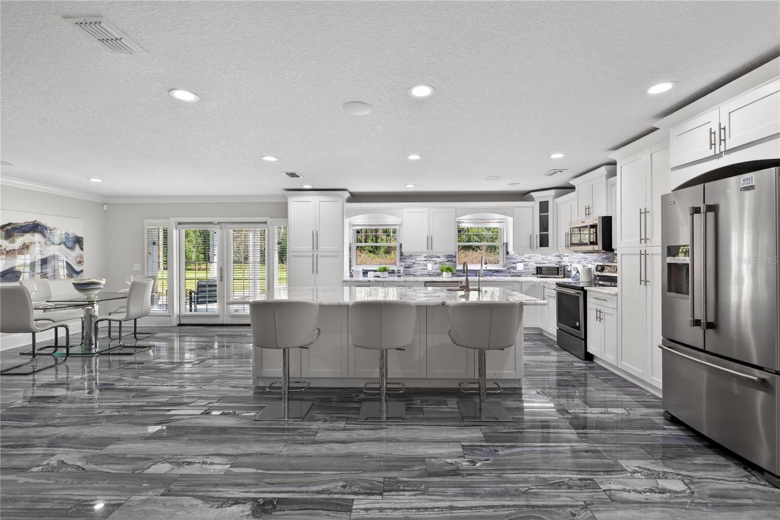3663 BERGER RD