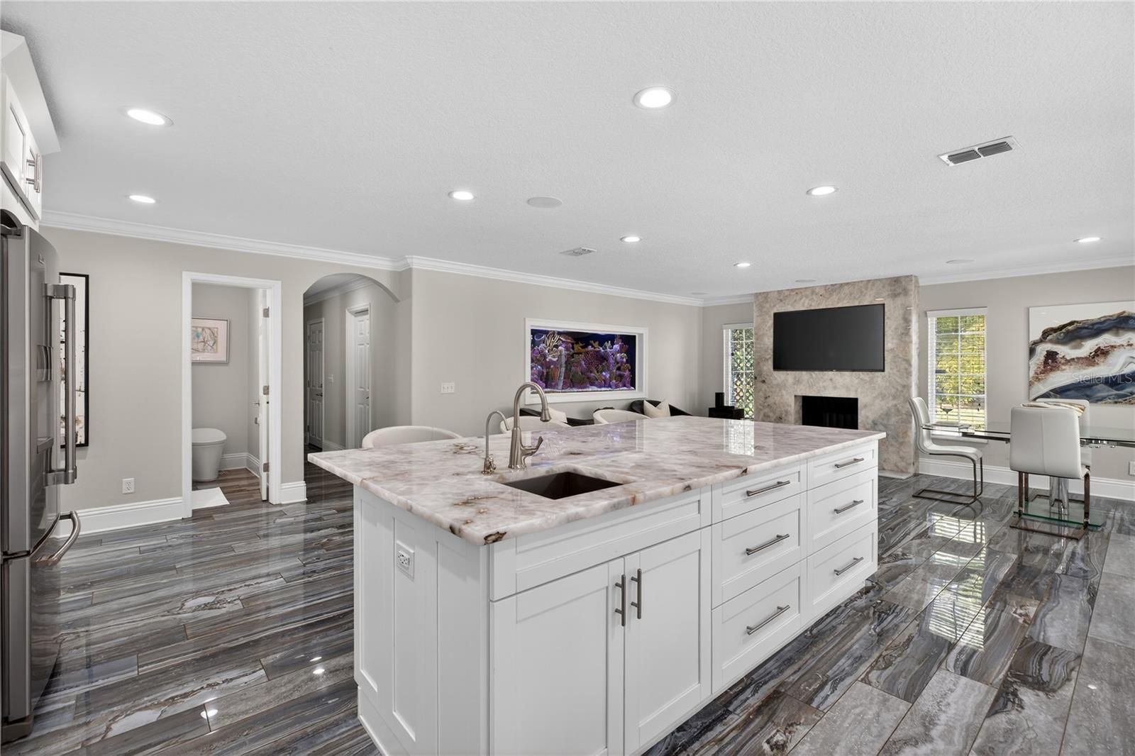 3663 BERGER RD