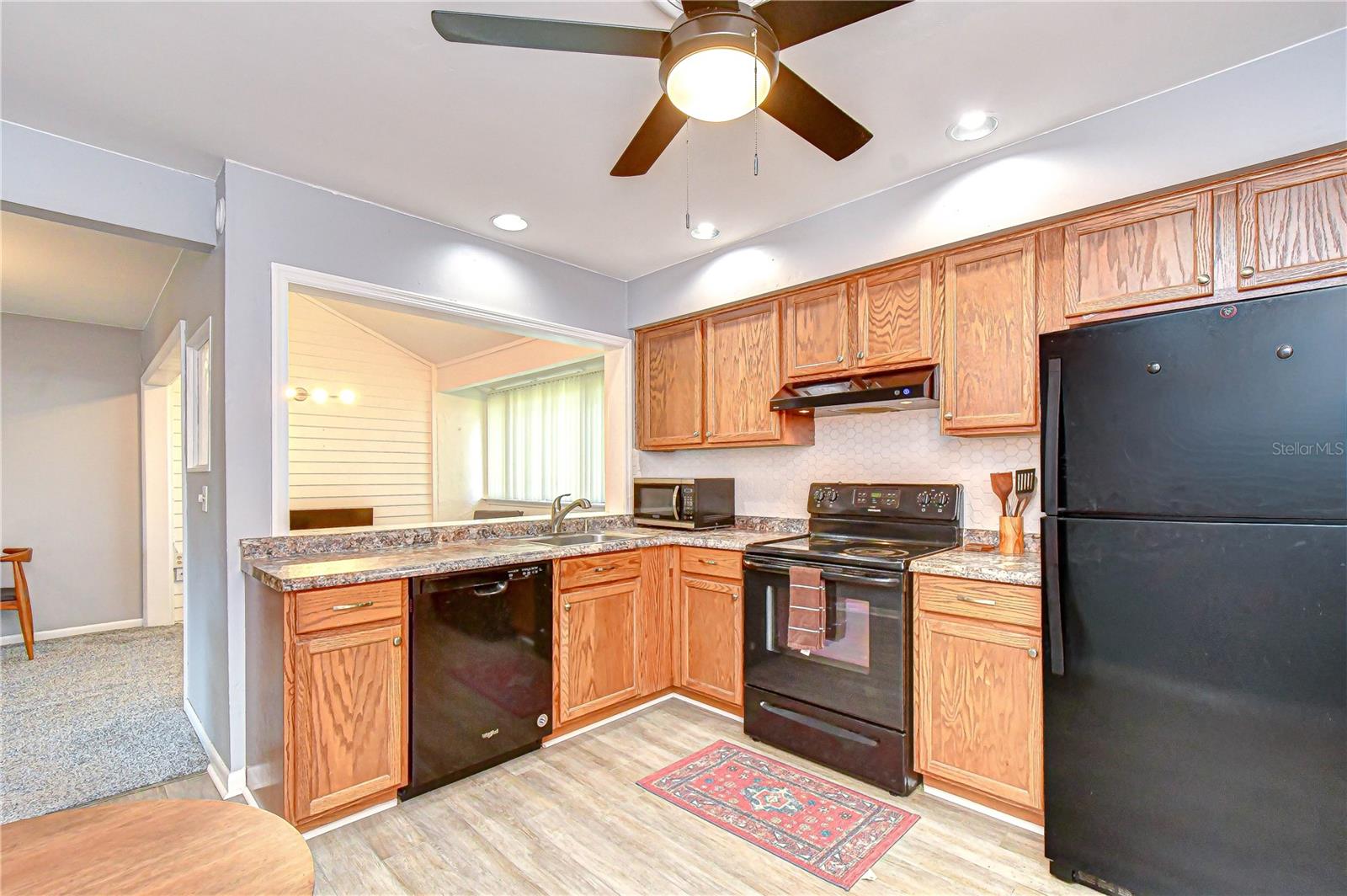 13402 PINE LAKE WAY #202B